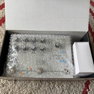 Hologram Electronics Microcosm 2021 - White image 6