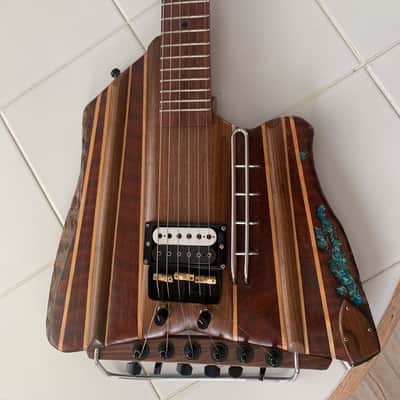 SKR electric 2025 - Headless Unique travel guitar V style GREAT player image 6
