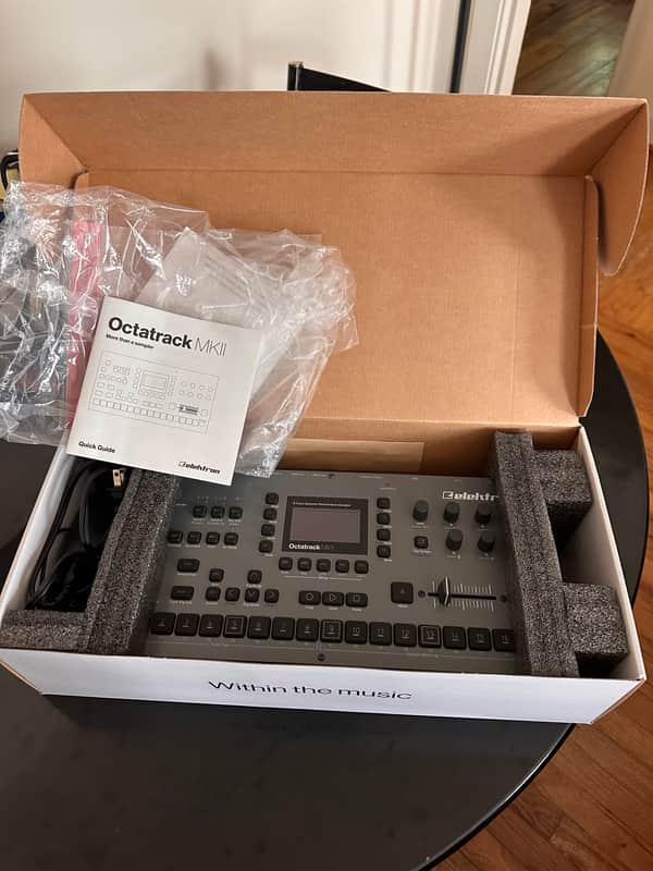 Elektron Octatrack MkII Dynamic 8-Track Performance Sampler 2017 - 2021 - Black image 1