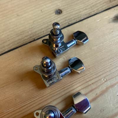 Squier by Fender Mustang HH Electric Guitar Tuning Pegs Machine Heads 2018 Indonesia image 6