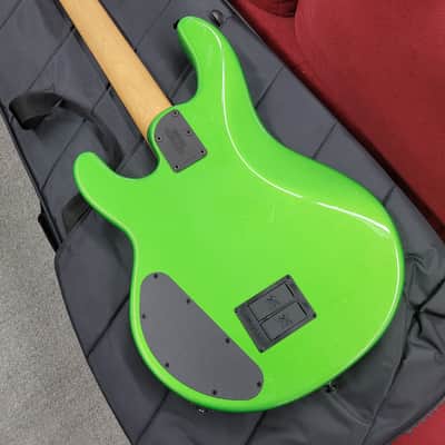 Ernie Ball Music Man StingRay Special 4 HH with Ebony Fretboard Kiwi Green image 11