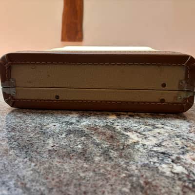 Fender Dealer Exclusive Briefcase  - Tan Tolex image 9