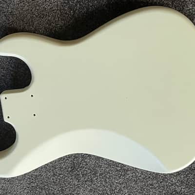 lefty G&L Fullerton Legacy guitar body USA Fullerton Alder Vintage Tint Satin White image 4