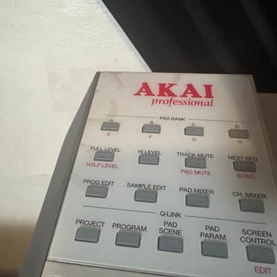 Akai MPC X Special Edition Standalone Sampler / Sequencer 2023 - Present - Grey image 3