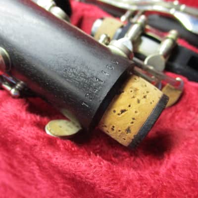 Buffet Crampon E11 Intermediate Bb Clarinet 2020s - Black image 9