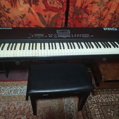 General Music Gem Pro 2 real piano 1997-2001 - Black image 1