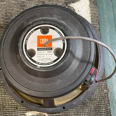 JBL 2206H - 12" Speaker - 8 Ohms - 600 Watts image 1