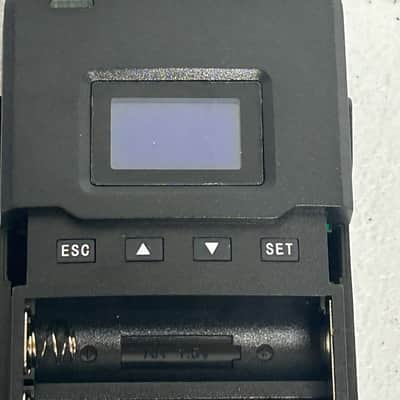 Galaxy Audio AS-1400M Any Spot Wireless In-Ear Monitor System - Band M (516-558 MHz) 2010s - Black image 5