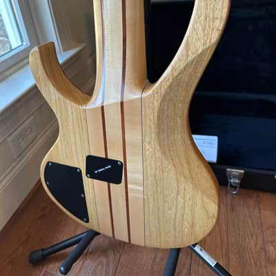 Ibanez BTB 676 Bartolini 6 String Bass image 11