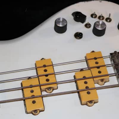 Vintage 1970s BC Rich Eagle Bass - Glitter Rock White image 6