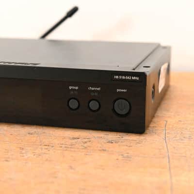 Shure BLX4R Rack-Mountable Wireless Receiver - H8 Band (NO POWER SUPPLY) CG01L3Q image 2