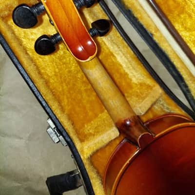 Suzuki Model 220 (1/4 Size) violin, Japan 1975 image 8