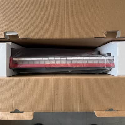 Behringer MS-101 Analog Synthesizer Red w/ Original Box Bild 6