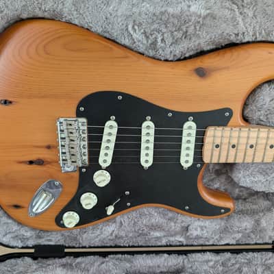 Fender Limited Edition Exotic Collection American Vintage '59 Pine Stratocaster. Includes case etc image 2