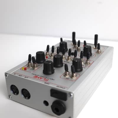 Flame Midi Talking Synth - VERY RARE image 5