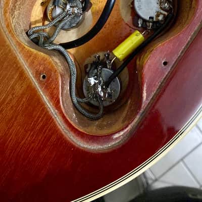 Gibson les paul custom 1973 - sunburst image 9
