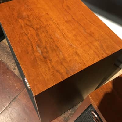 Klipsch Heresy III Floor Standing Speakers  (Cherry Wood) image 7