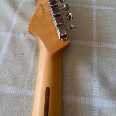 Fender American Pro Classic Stratocaster Pro loaded Maple neck. - Satin Maple image 4
