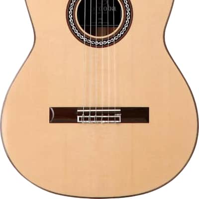 Cordoba C10 SP Classical Guitar, Solid Spruce Top image 2