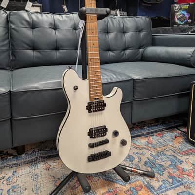 EVH Wolfgang Special TOM 2025 - Present - Husk White image 1