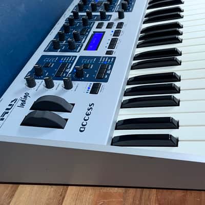 Access Virus Indigo 37-Key Digital Synthesizer - White image 6