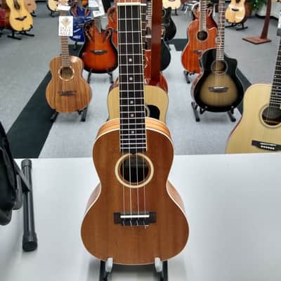 Lanikai LU Series Concert Ukulele image 2