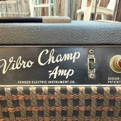 1964 Pre CBS Fender Vibro Champ 6-Watt 1x8" Guitar Combo 1964 - 1967 - Black Panel image 4