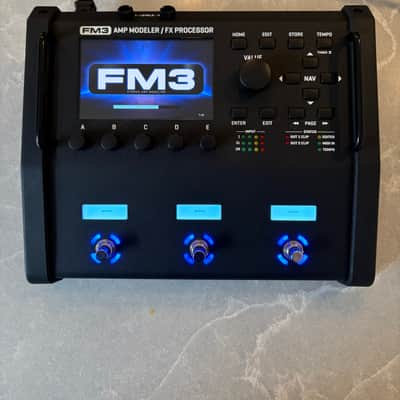 Fractal Audio FM3 Amp Modeler / FX Processor 2020 - 2022 - Black + Gator soft carrying case image 1