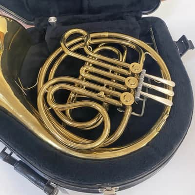 Very Clean Used Conn 14D Single F French Horn in Yellow Brass, Lacquered; with Case, Mouthpiece image 5