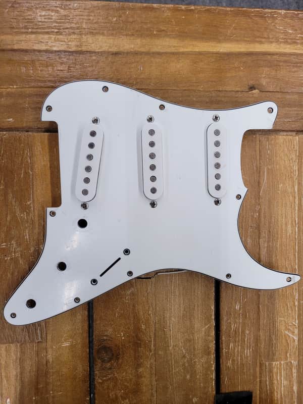 Unknown  SSS Loaded Pickguard  3 Ply White image 1