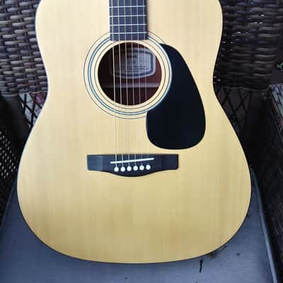 Yamaha F35 full size guitar with  gig bag, strap, capo, picks, strings, winder. image 2