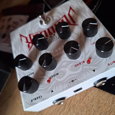 REVV Northern Mauler distortion image 5