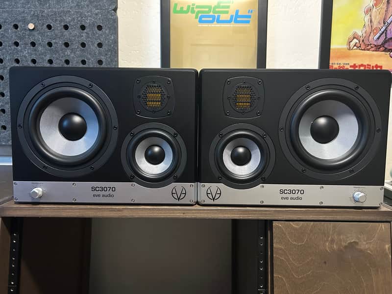 Eve Audio SC3070 3-Way 7" Active Studio Monitors (Pair) 2020 - Present Black image 1