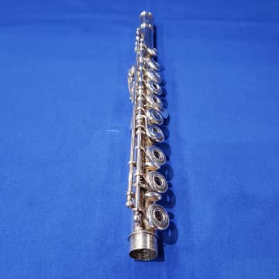 Yamaha YFL-481 Intermediate Open-Hole Flute w/ Case & B Footjoint image 5