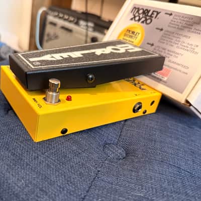 Morley 20/20 Power Wah Volume 2020 - Present - Yellow image 3