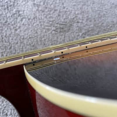 Caraya 40 Inch Acoustic Guitar in Sunburst, Tiger Maple Top, Rosewood Fingerboard image 15