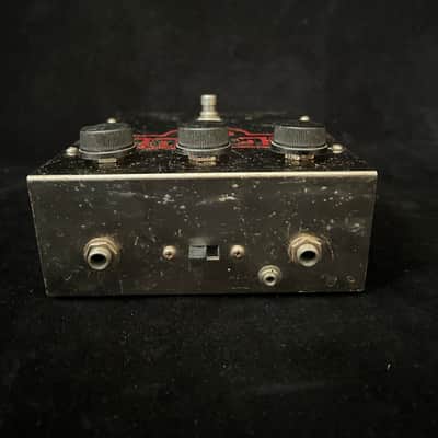 Electro-Harmonix Big Muff Pi V3 from 1977.EH 3003. On-Off. BC 239 image 4