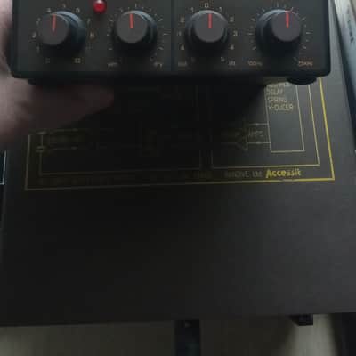 Bandive Accessit Stereo Spring Reverb - excellent image 2