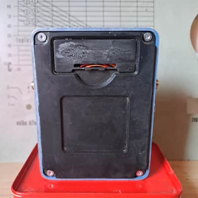 DOOM4049 noise machine/distortion, handmade image 5