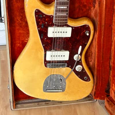 Fender Jazzmaster 1967 Olympic White with case image 2
