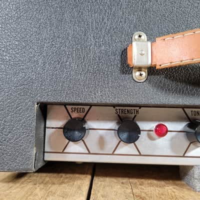Airline Model 9003 Amp 1960 image 19