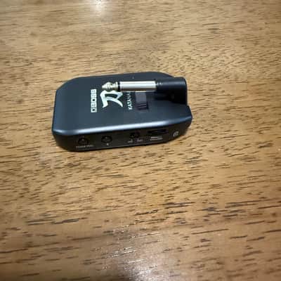Boss KATANA:GO Personal Headphone Guitar Amplifier image 7