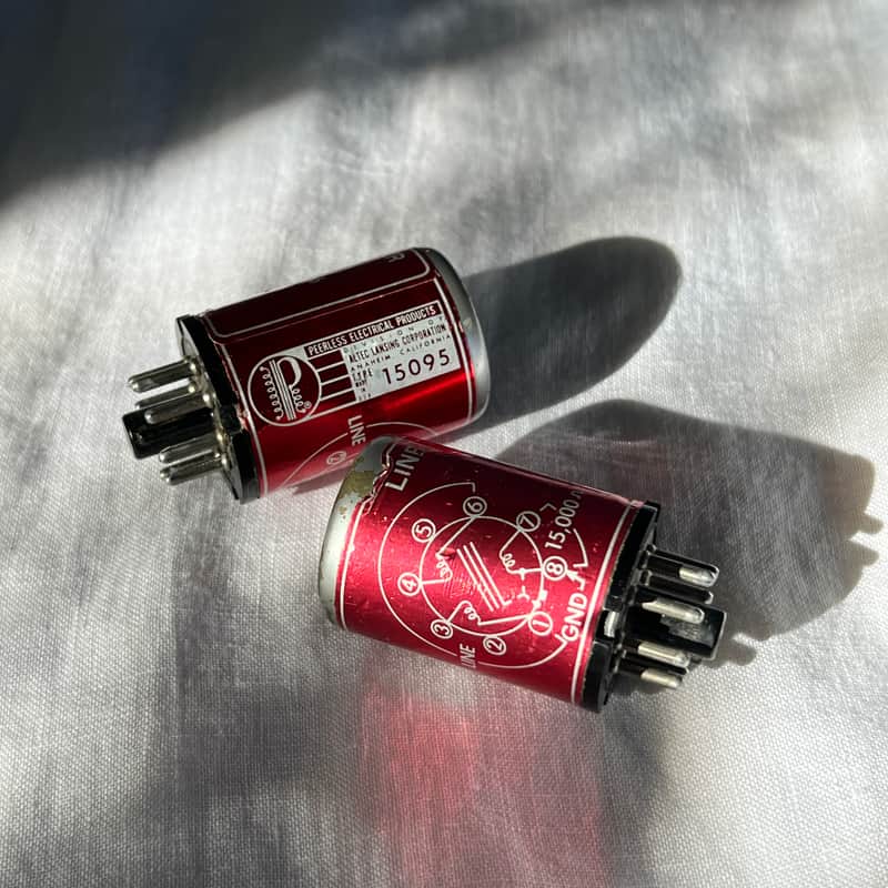 Pair of Vintage Peerless 15095 Line Transformers (600Ω:150Ω) – Red Can image 1