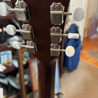 Gibson J-45 '50s Faded 2022 - Present - Faded Sunburst image 10