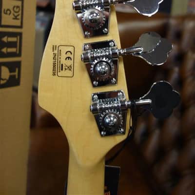 Sire Basses V7 V 2nd Gen Series Marcus Miller swamp ash 4-string White Blond image 6