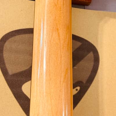 Fender Vintera II '60s Stratocaster with Rosewood Fretboard 2023 - 2026 - 3-Color Sunburst image 8