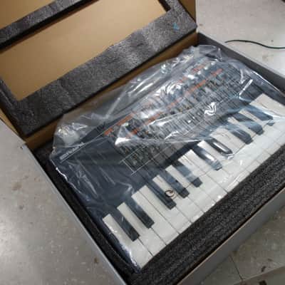 Roland JP-08 Boutique Series Synthesizer Module with K-25m Keyboard 2015 - Present - Black image 10