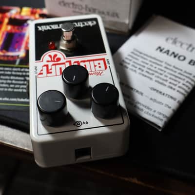 Electro-Harmonix Nano Big Muff Pi Distortion / Sustainer 2013 - Present - White / Black / Red image 6