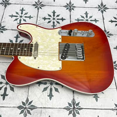 Fender American Elite Telecaster with Maple Fretboard • Aged Cherry Burst • 2016 • 7.7 lb