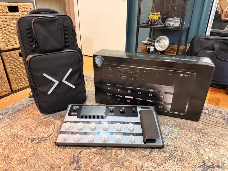 Line 6 Helix Floor Limited Edition 2019 - Space Gray with Backpack Case image 1